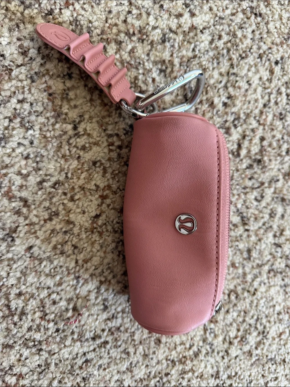 lululemon easy clip golf pouch